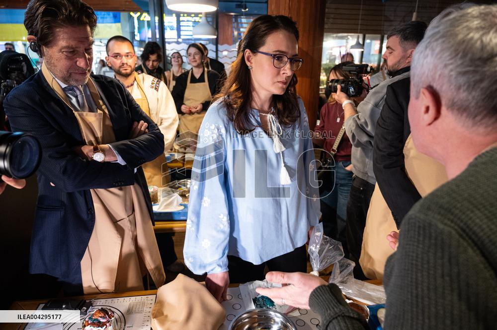 Easter cake masterclass held in Kyiv