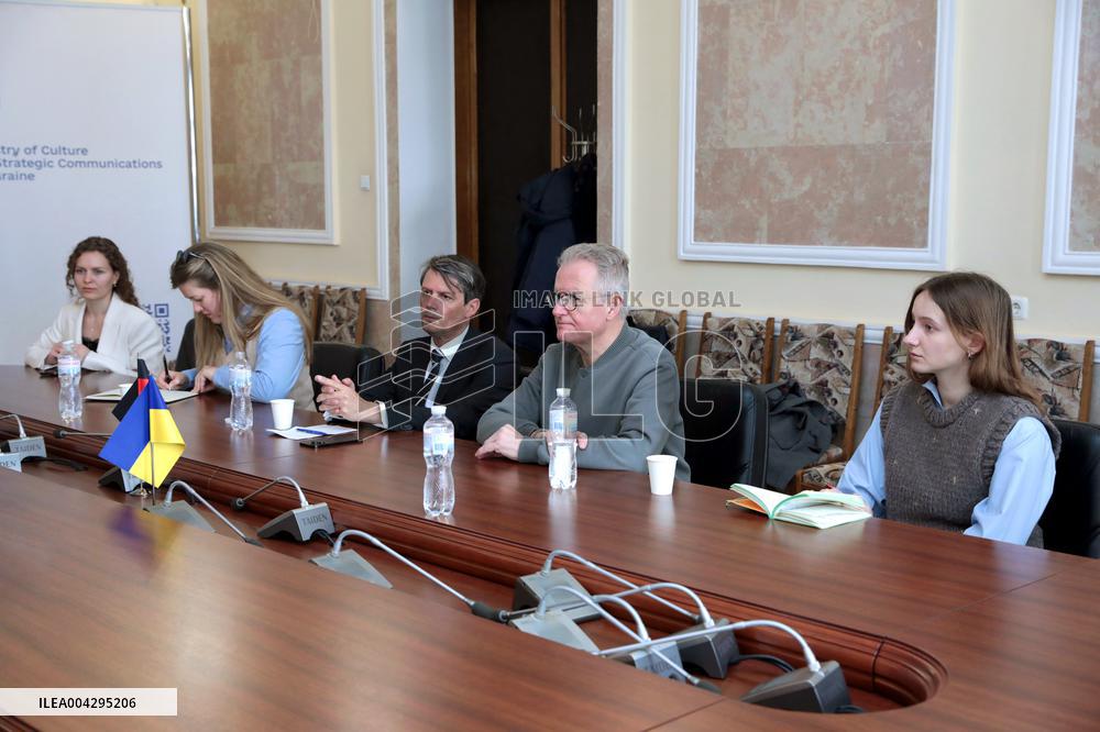 Andrii Nadzhos and Anastasiia Bondar meet with Commissioner for Culture at German Foreign Ministry