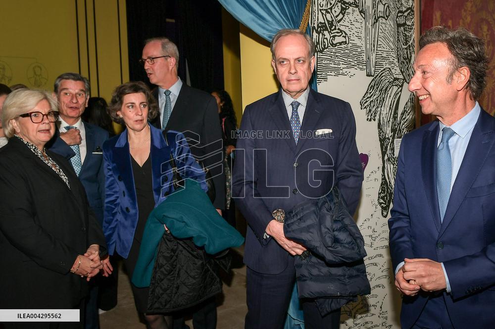 Count of Paris Jean of Orleans at Le Dernier Sacre exhibition in Paris - FA