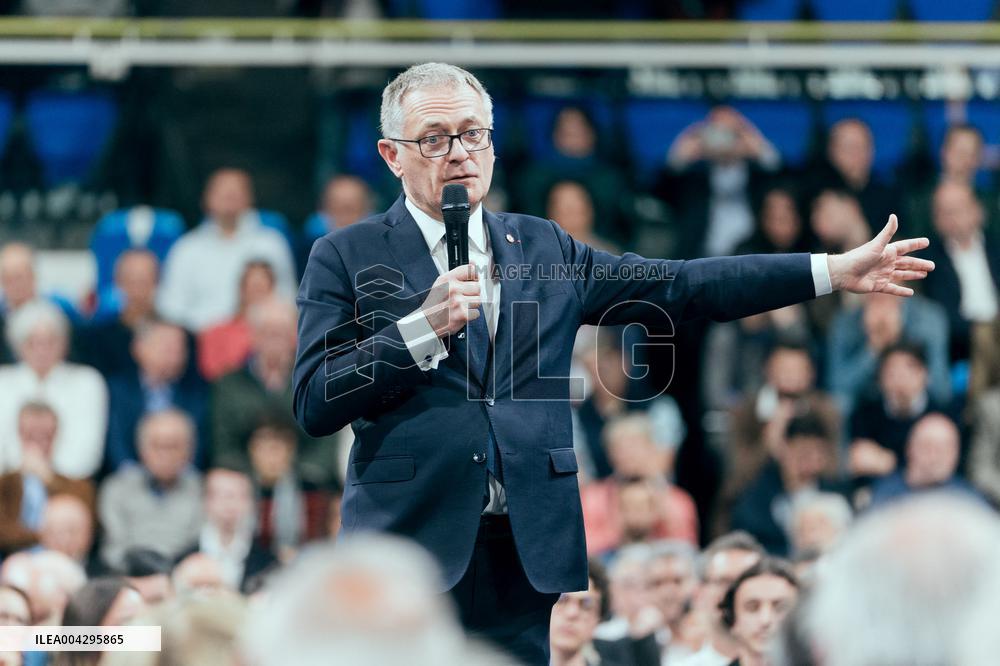 Bruno Retailleau campaign for the presidency of Les Republicains LR - Paris AJ