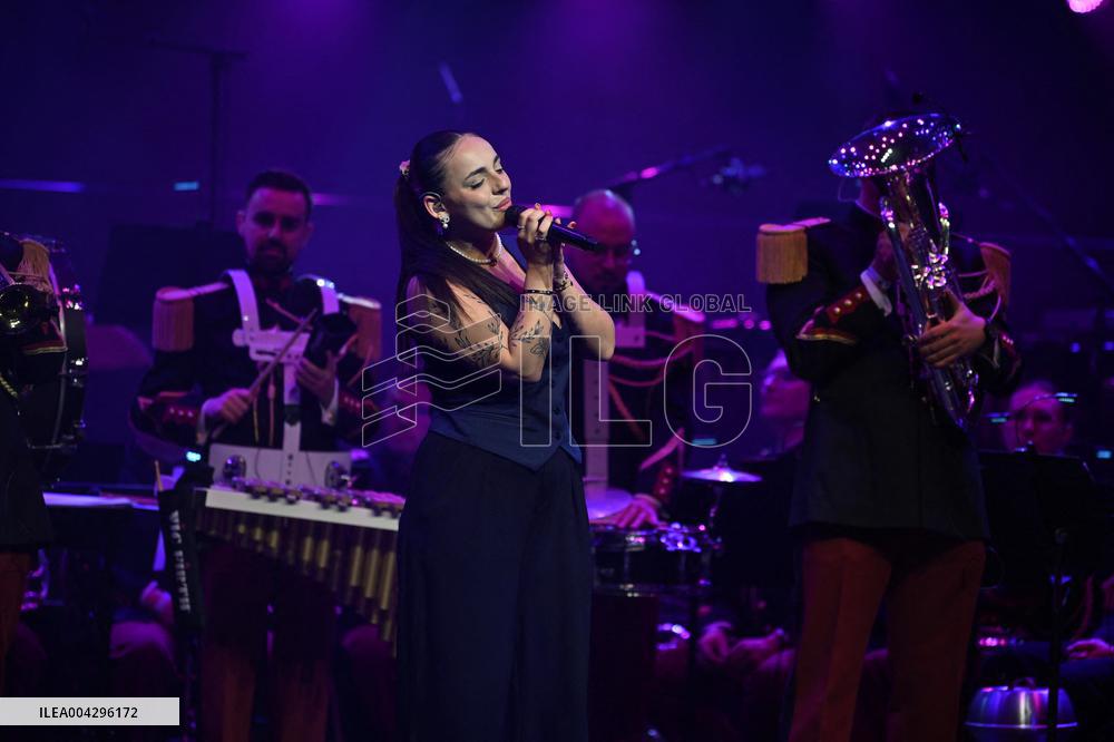 Sentinelles D Un Soir - Paris