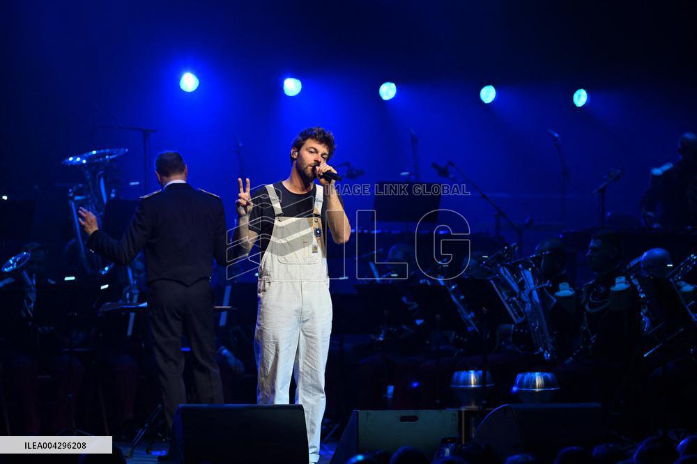 Sentinelles D Un Soir - Paris