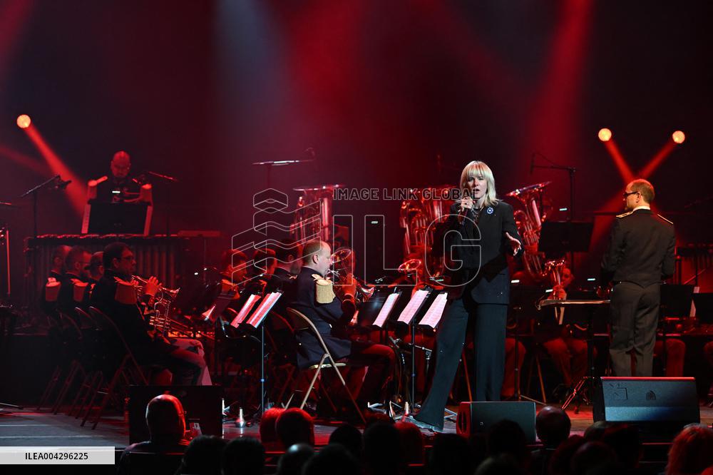 Sentinelles D Un Soir - Paris