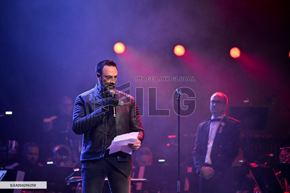 Sentinelles D Un Soir - Paris