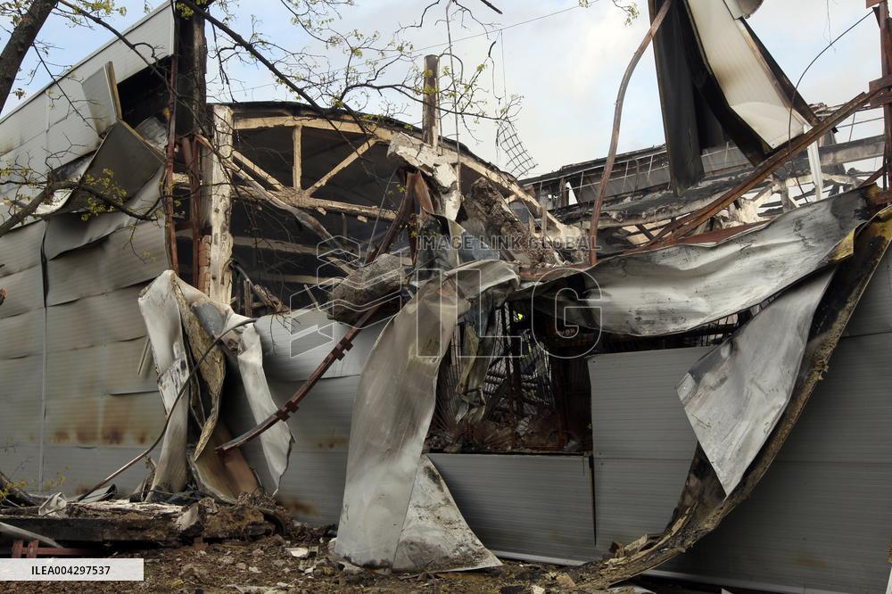 Russian missile hits civilian warehouse in Dnipro