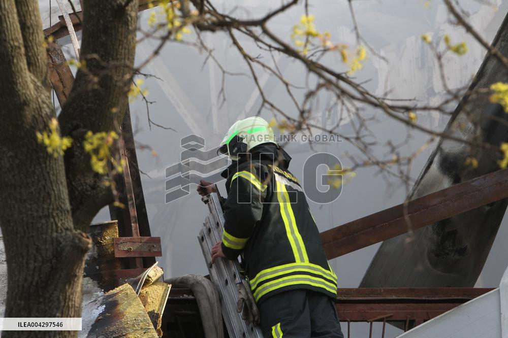 Russian missile hits civilian warehouse in Dnipro