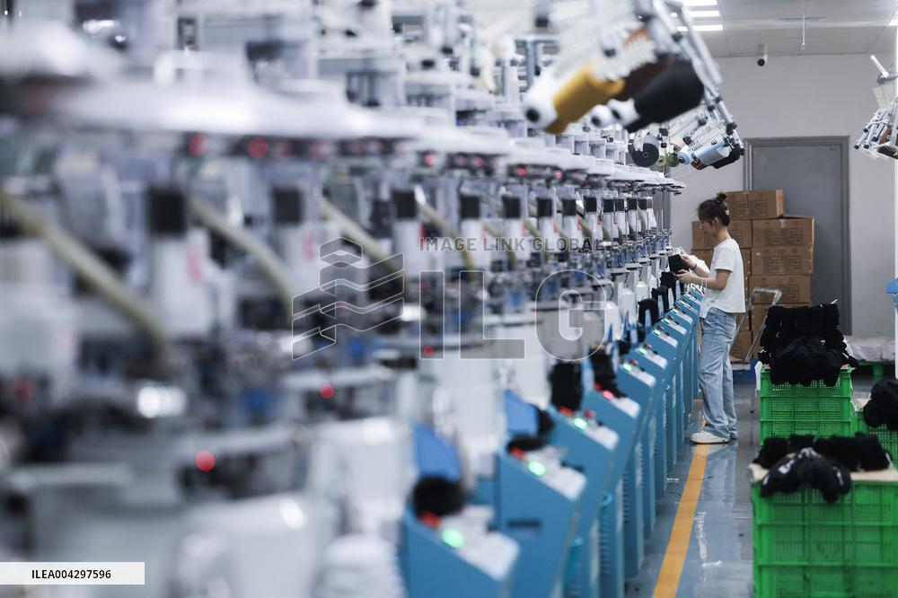 Zhejiangs Industrial Chain Development - China