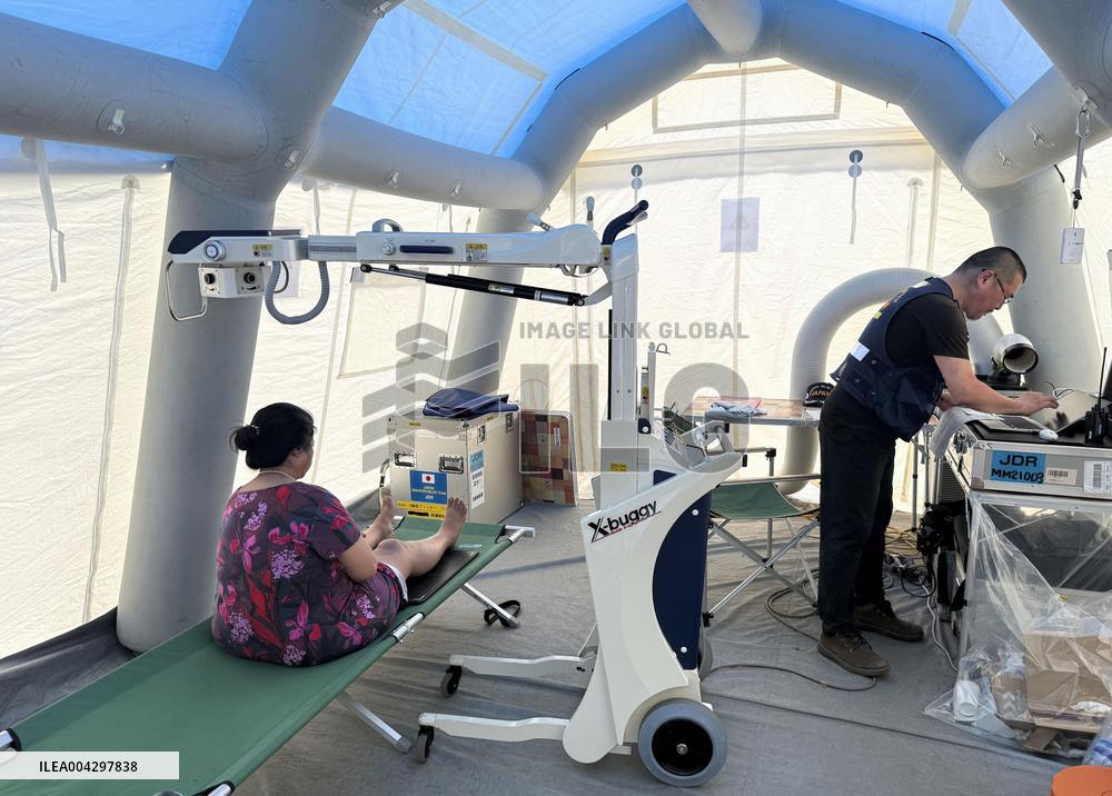 Japan medical team in quake-hit Myanmar