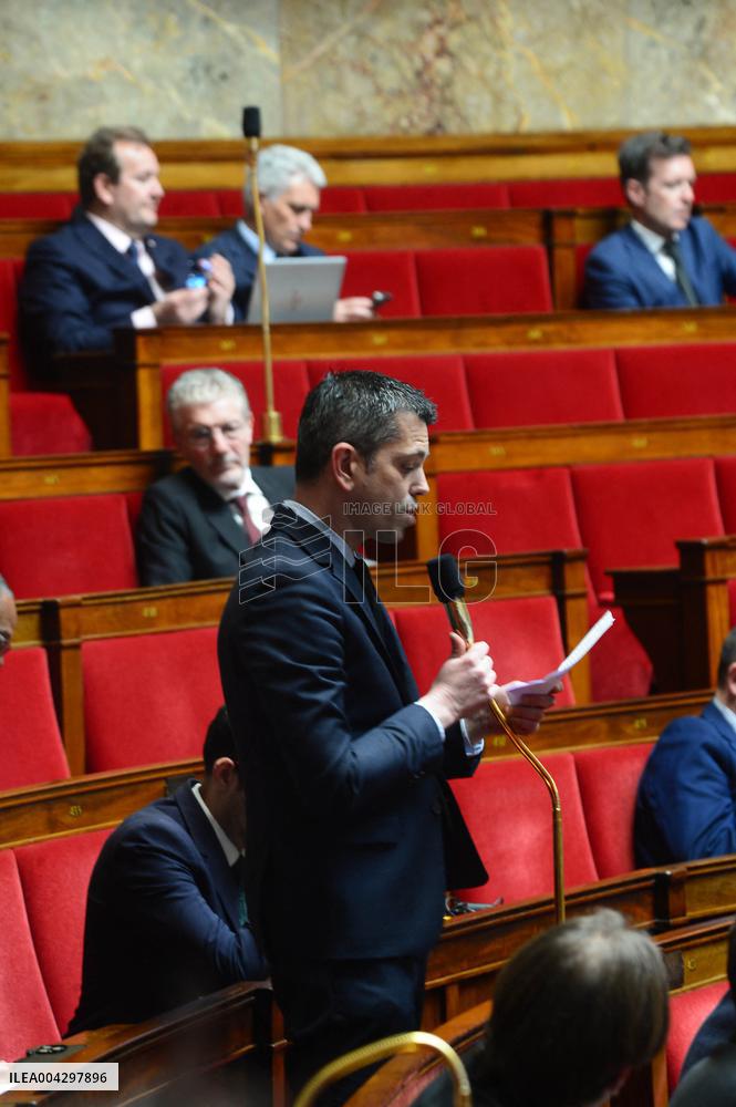 Questions to the Government - Paris