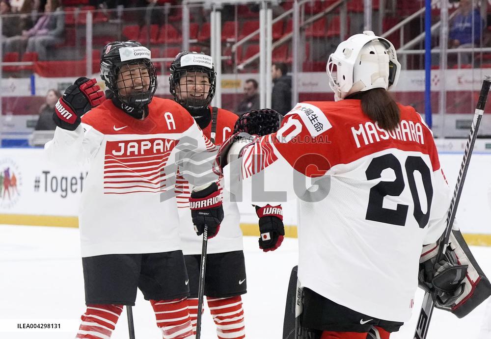 Ice hockey: Women's world championship