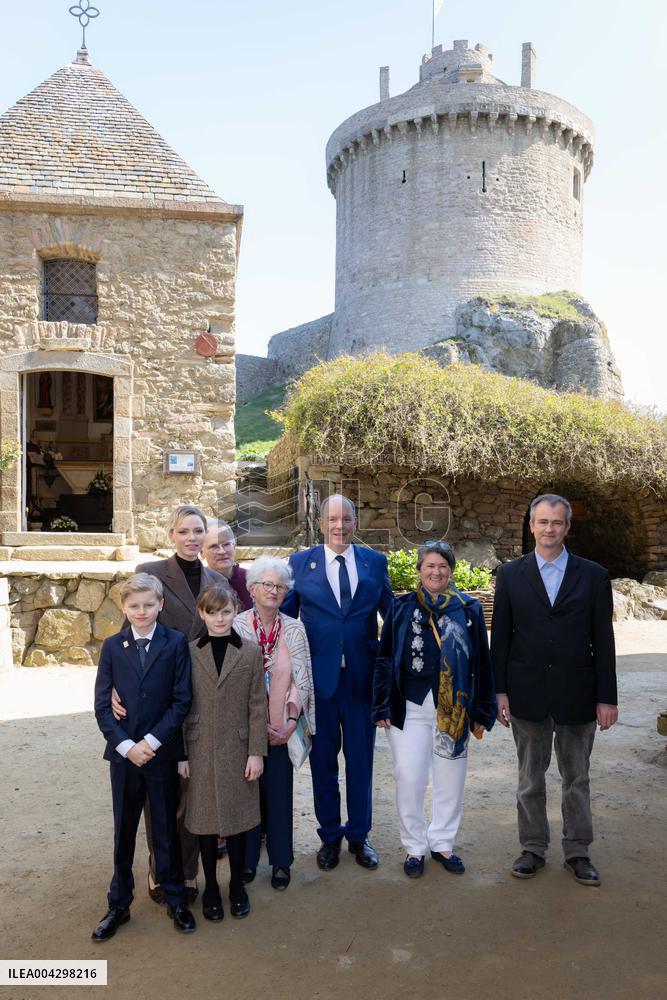 NO TABLOIDS - Official visit to Brittany by Prince Albert II of Monaco with his family - Plevenon