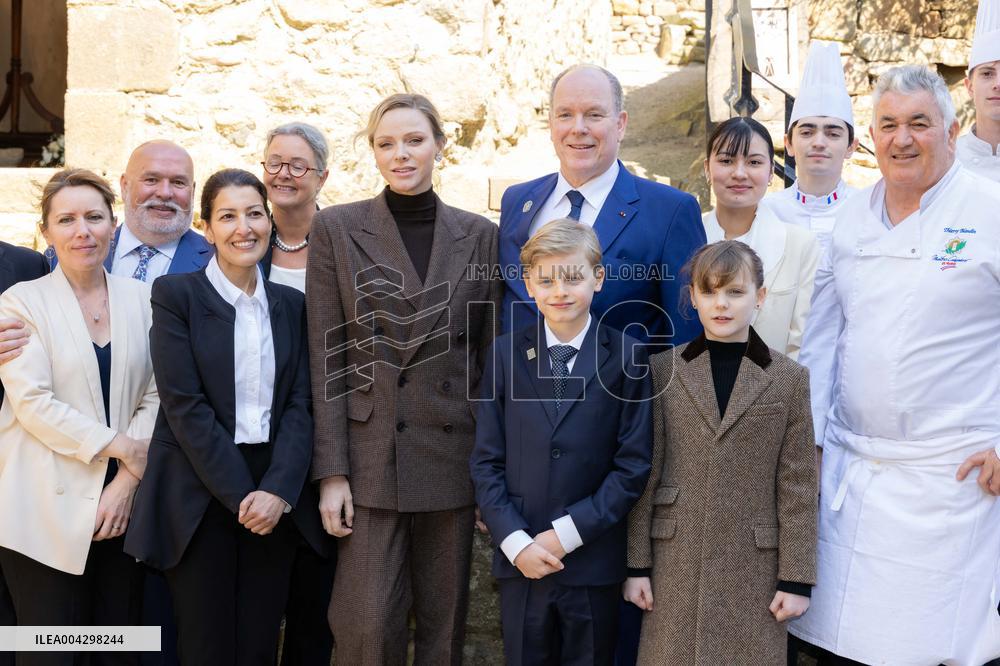 NO TABLOIDS - Official visit to Brittany by Prince Albert II of Monaco with his family - Plevenon