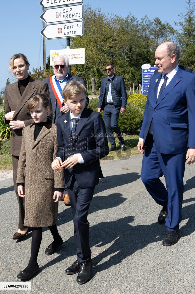 NO TABLOIDS - Official visit to Brittany by Prince Albert II of Monaco with his family - Plevenon