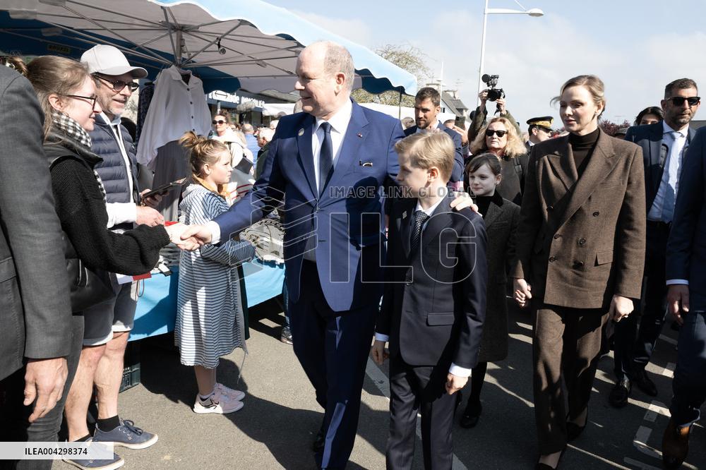 NO TABLOIDS - Official visit to Brittany by Prince Albert II of Monaco with his family - Matignon