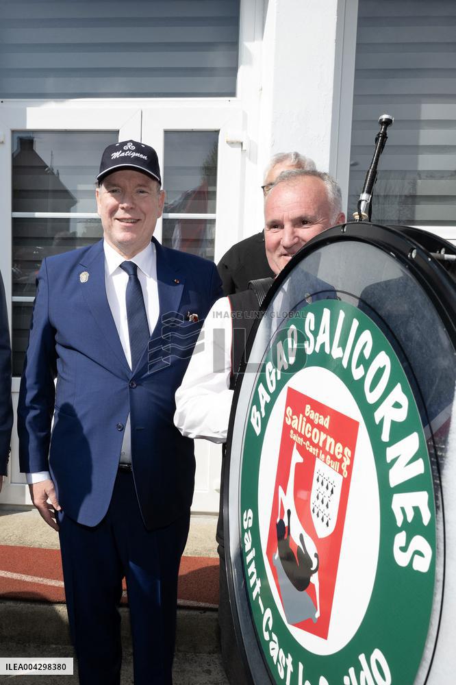 NO TABLOIDS - Official visit to Brittany by Prince Albert II of Monaco with his family - Matignon