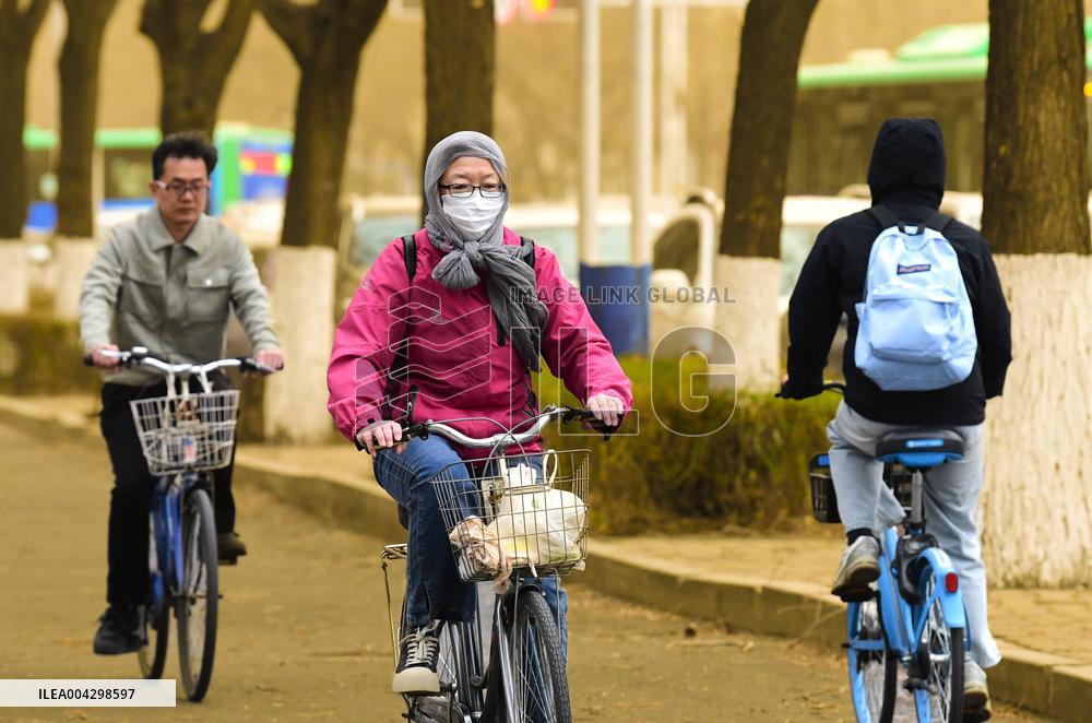 Windy And Dusty Weather in Hohhot
