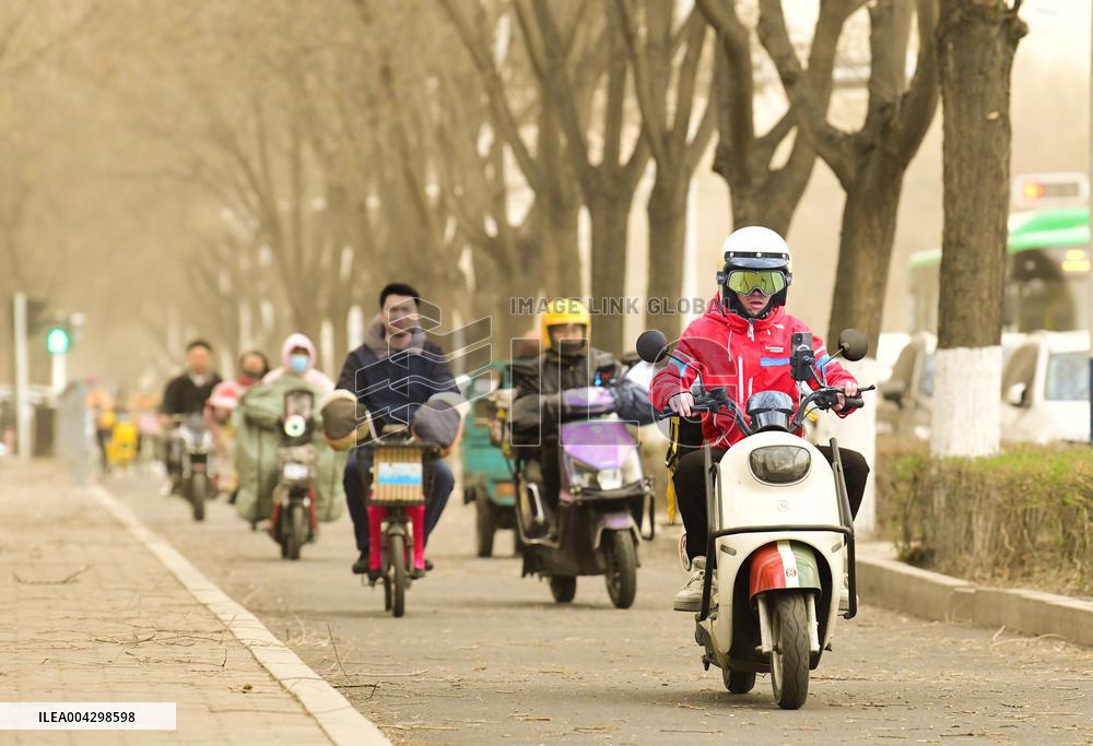 Windy And Dusty Weather in Hohhot