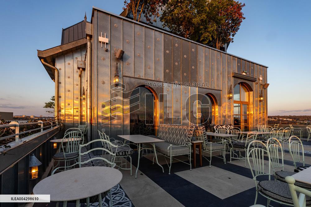 Maison Heler - Philippe Starcks Unique 4-Star Hotel in Metz