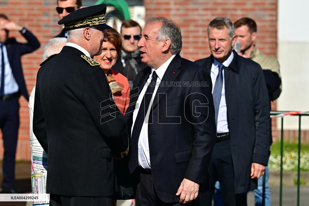 PM Francois Bayrou Attends the 58th International Cheese and Wine Fair - Coulommiers