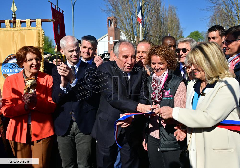 PM Francois Bayrou Attends the 58th International Cheese and Wine Fair - Coulommiers