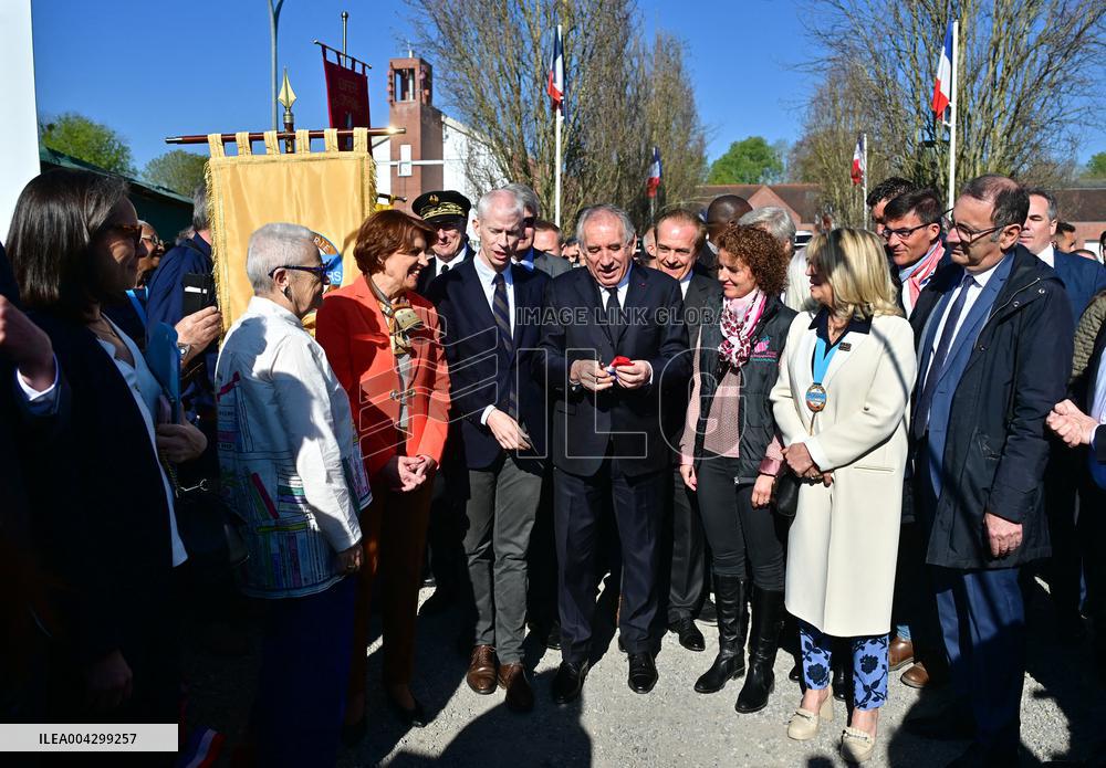 PM Francois Bayrou Attends the 58th International Cheese and Wine Fair - Coulommiers