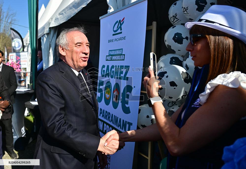 PM Francois Bayrou Attends the 58th International Cheese and Wine Fair - Coulommiers