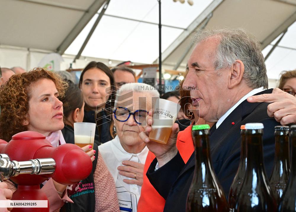 PM Francois Bayrou Attends the 58th International Cheese and Wine Fair - Coulommiers