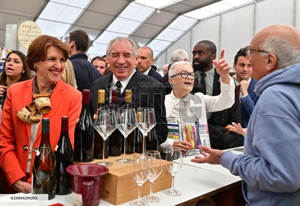PM Francois Bayrou Attends the 58th International Cheese and Wine Fair - Coulommiers