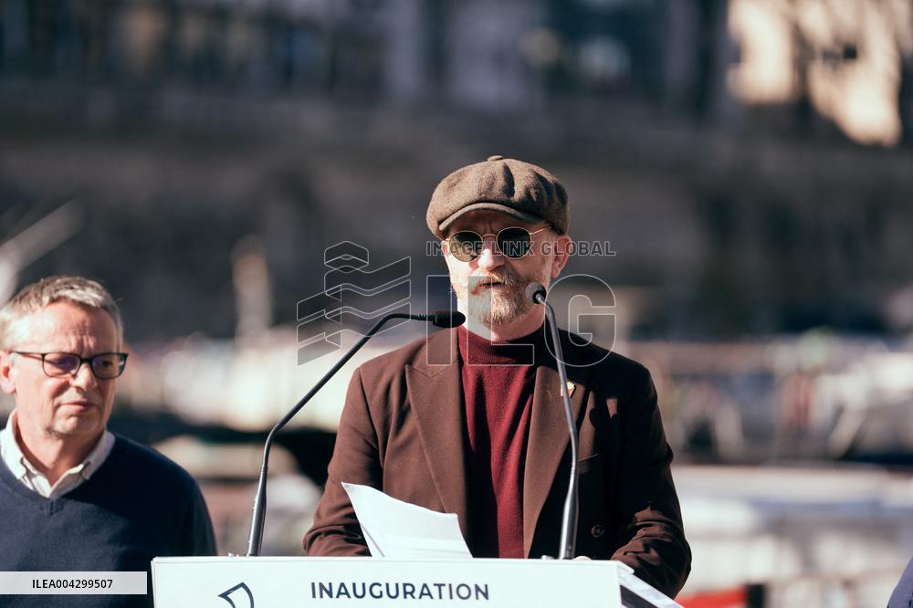 Inauguration of the Jim Morrison Footbridge - Paris AJ
