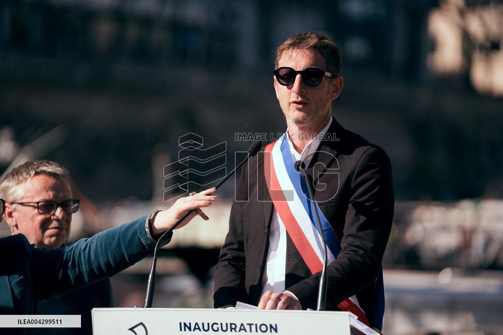 Inauguration of the Jim Morrison Footbridge - Paris AJ