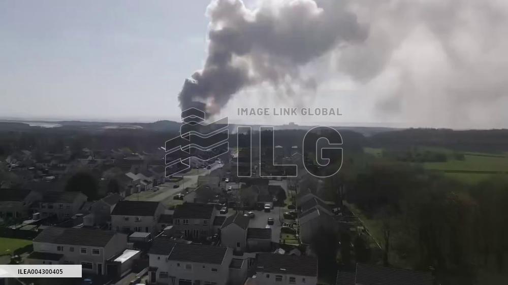 UK: Major Fire Erupts at Kilwinning Battery Recycling Plant 3
