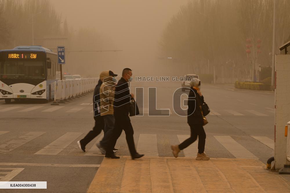 Sandstorm Hit Yinchuan