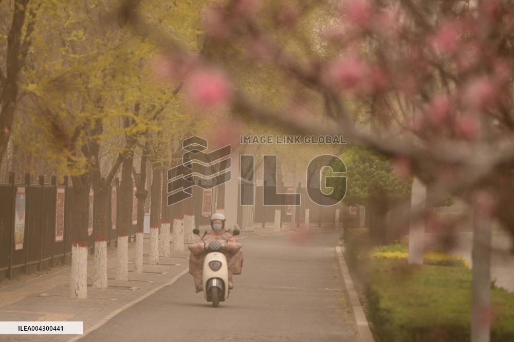 Sandstorm Hit Yinchuan
