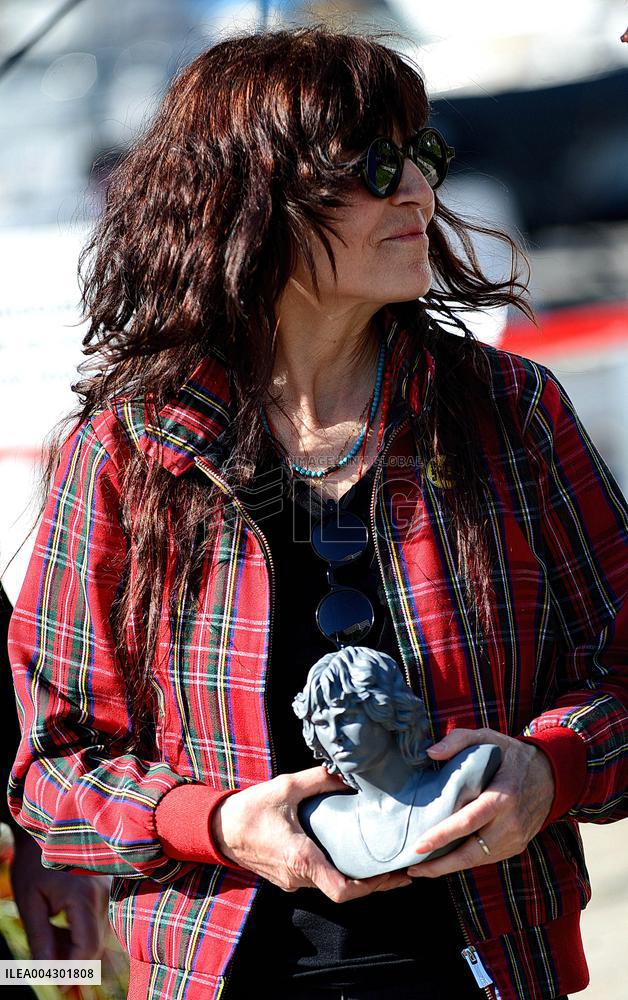 Anne Hildalgo Inaugurates The Jim Morrison Footbridge - Paris