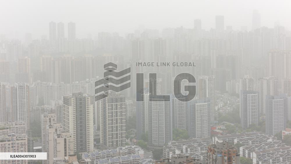 Sand-blowing Weather in Chongqing