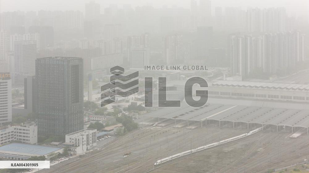 Sand-blowing Weather in Chongqing