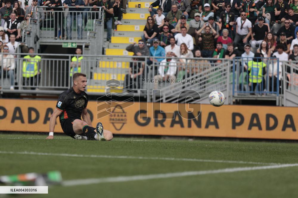 Serie A - Venezia FC vs AC Monza
