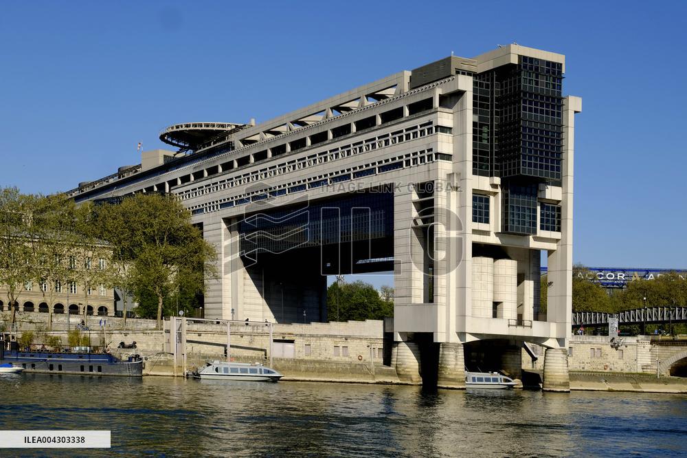 The Ministry of Economics Finance and Industrial - Bercy