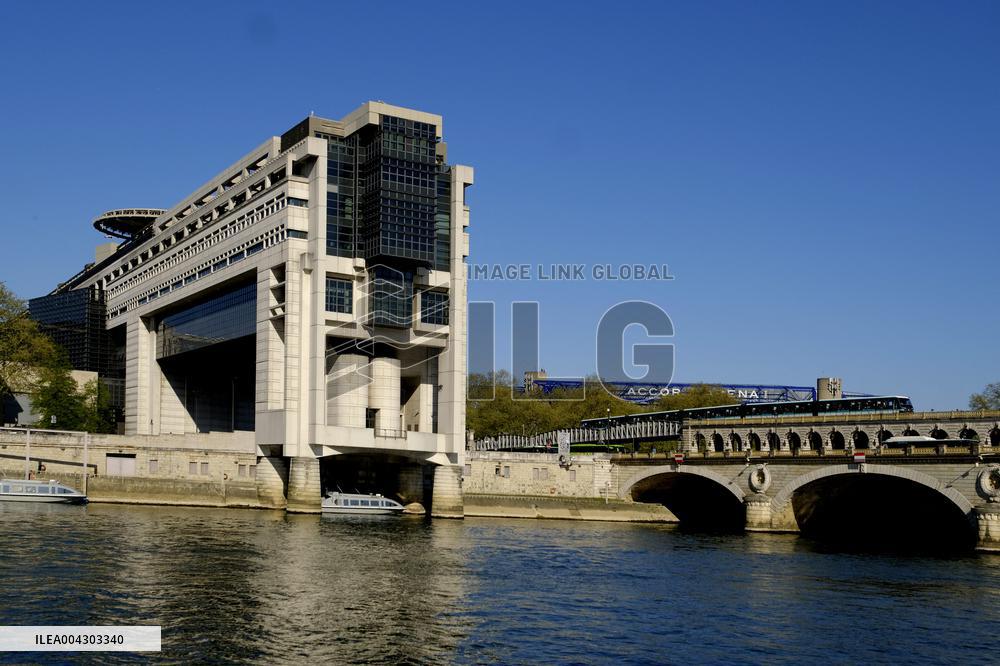 The Ministry of Economics Finance and Industrial - Bercy