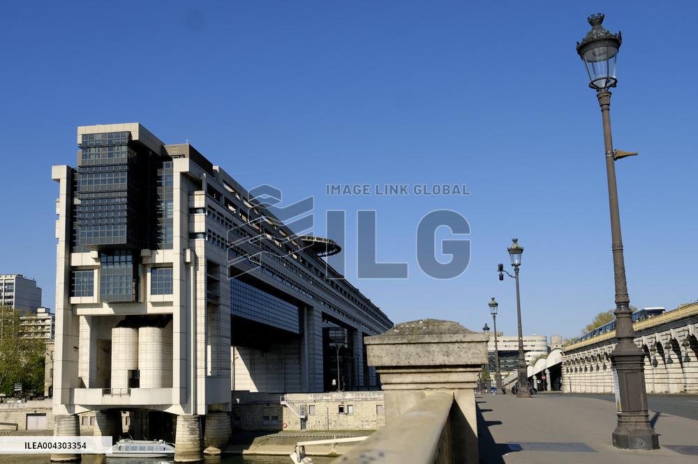 The Ministry of Economics Finance and Industrial - Bercy