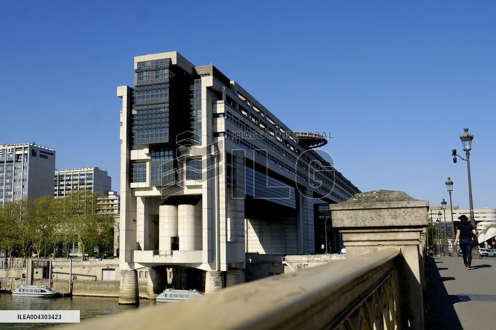 The Ministry of Economics Finance and Industrial - Bercy