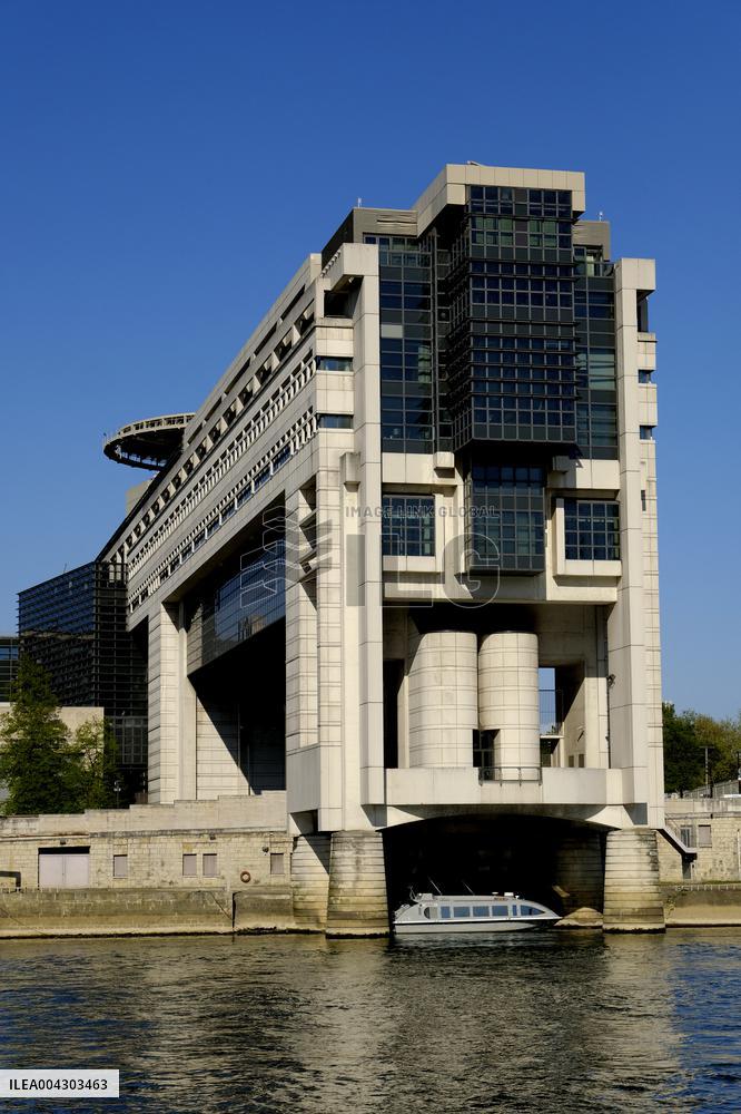 The Ministry of Economics Finance and Industrial - Bercy