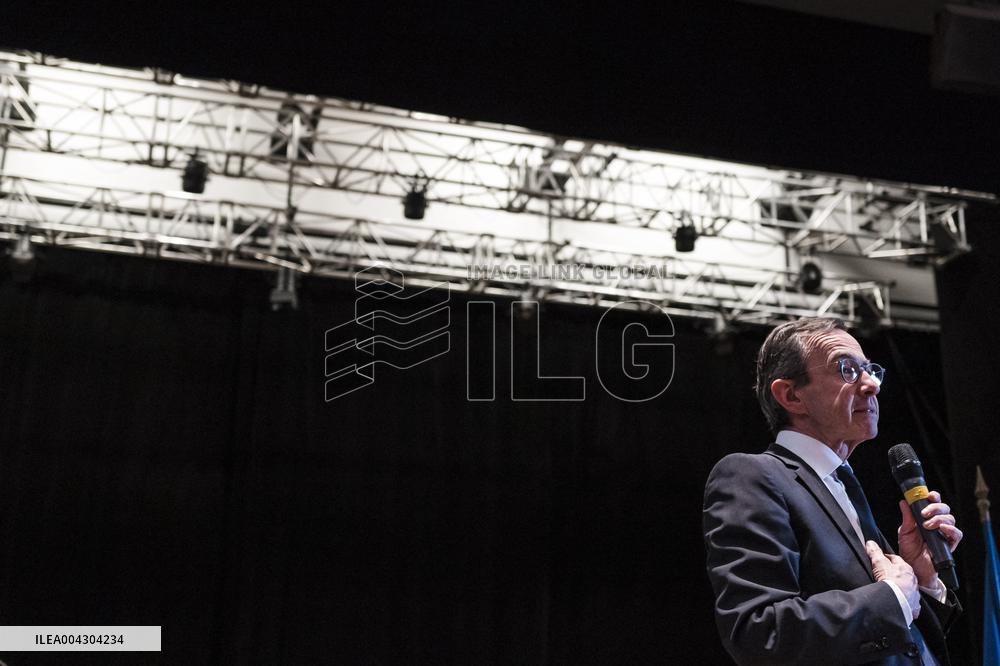 Bruno Retailleau At His Campaign Meeting - Balma