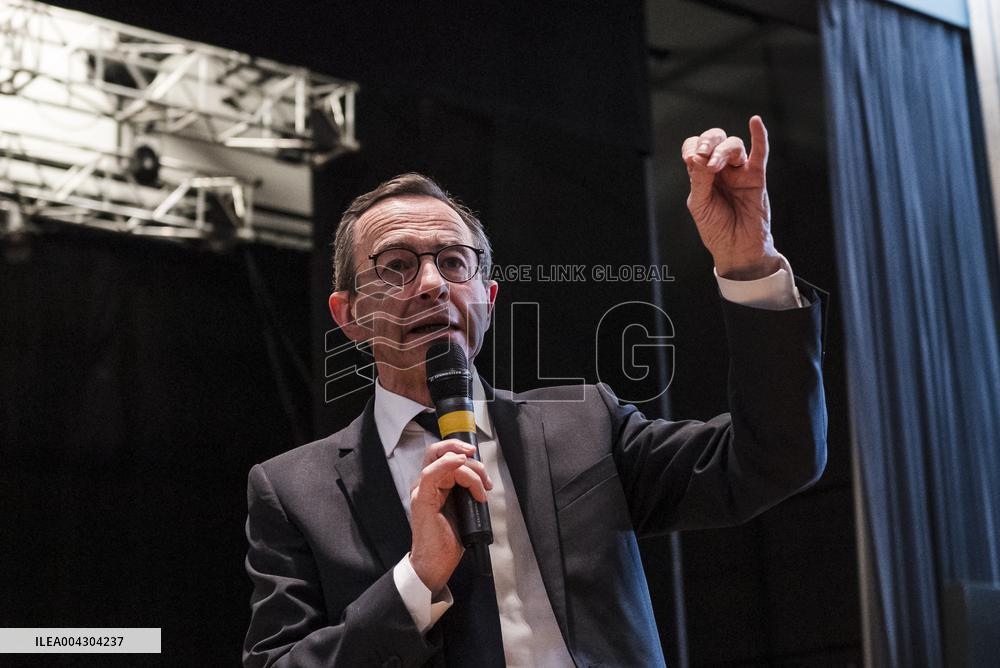 Bruno Retailleau At His Campaign Meeting - Balma