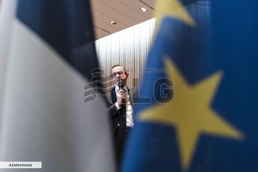 Bruno Retailleau At His Campaign Meeting - Balma