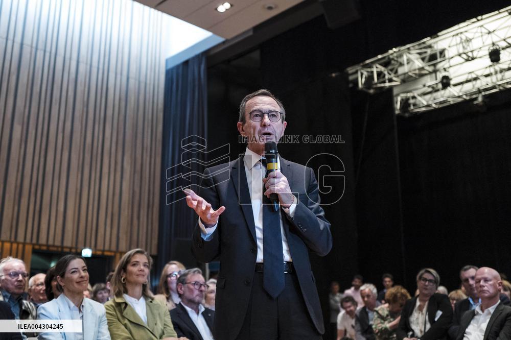 Bruno Retailleau At His Campaign Meeting - Balma