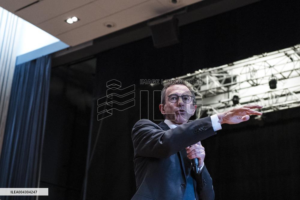 Bruno Retailleau At His Campaign Meeting - Balma