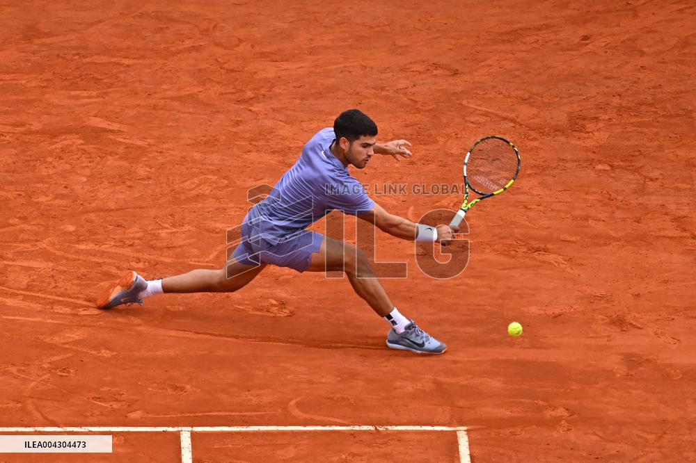 Rolex Masters - Carlos Alcaraz v Alejandro Davidovich Fokina
