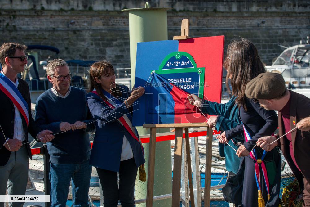 Anne Hidalgo Inaugurates The Jim Morrison Footbridge - Paris