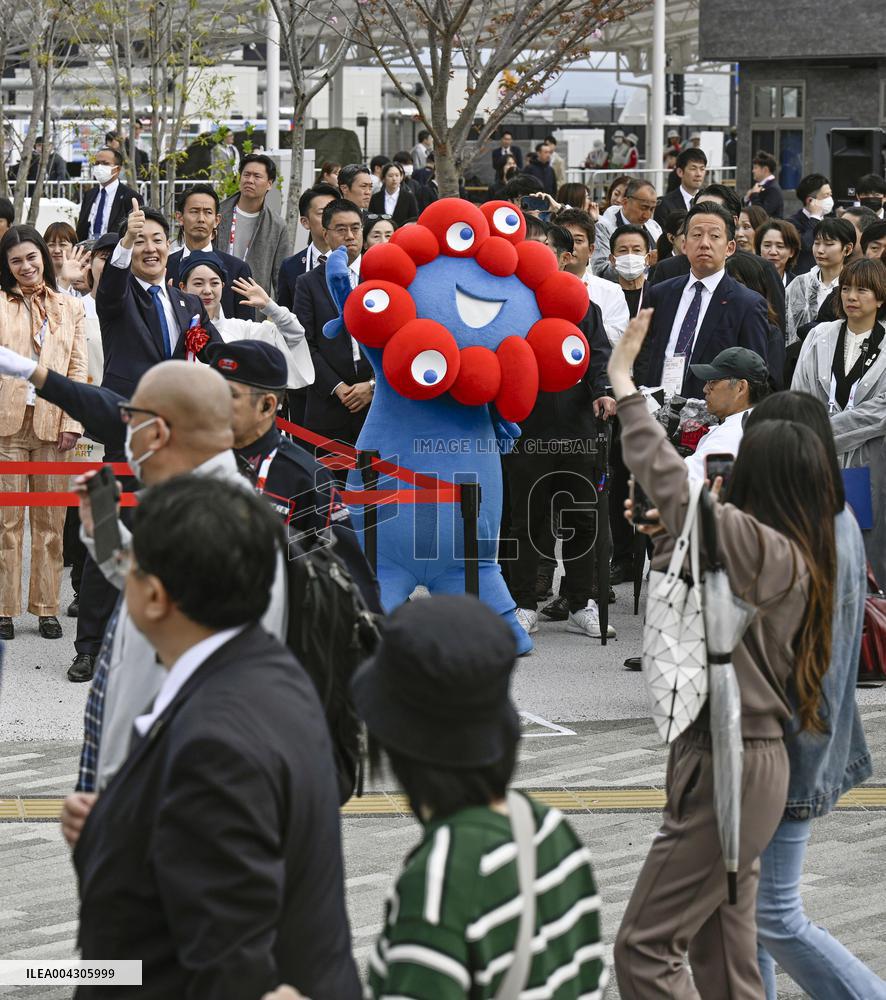 World Exposition opens in Osaka
